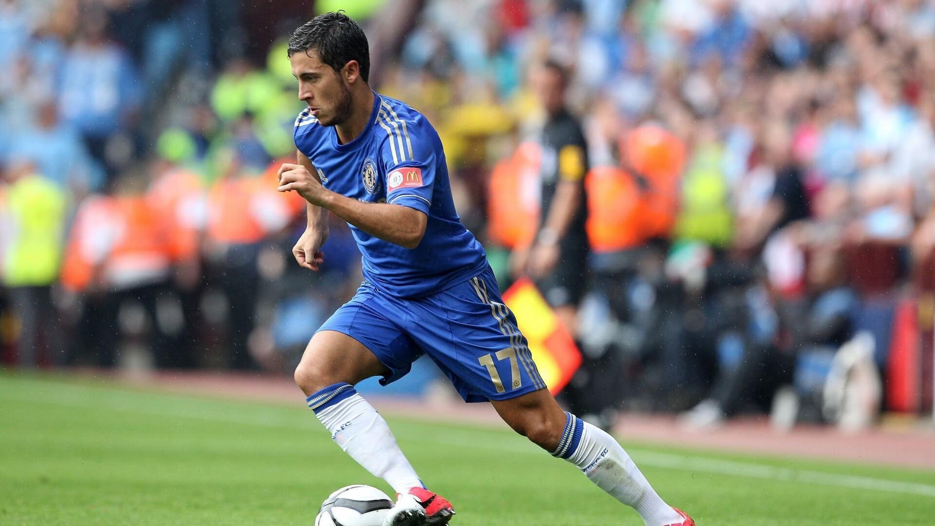 老鹰对阵公牛，爱德华兹稳定输出不掉线，新一代得分机器的诞生